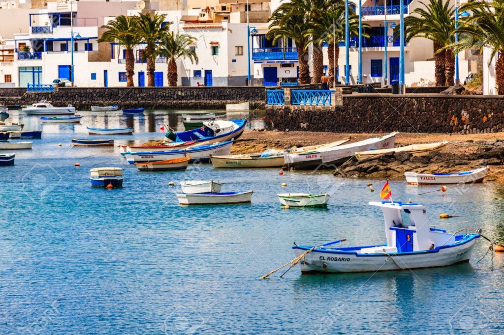 Arrecife na Lanzarote – co zobaczyć w stolicy wyspy? Sprawdź najciekawsze miejsca, widoki i czy warto odwiedzić to miasto.